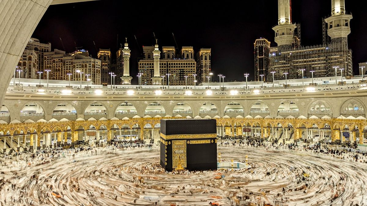 Umrah Advance Booking Package 2026